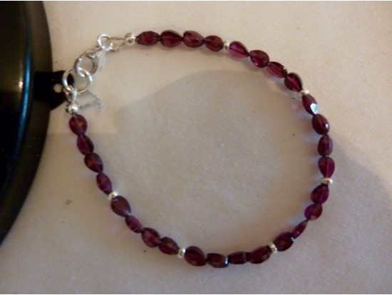Granat-Armband