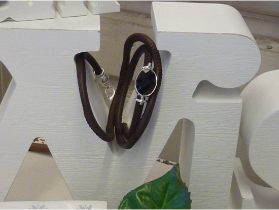 Braunes Nappa-Armband, 3-reihig, 1 Rauchquarz-Stein