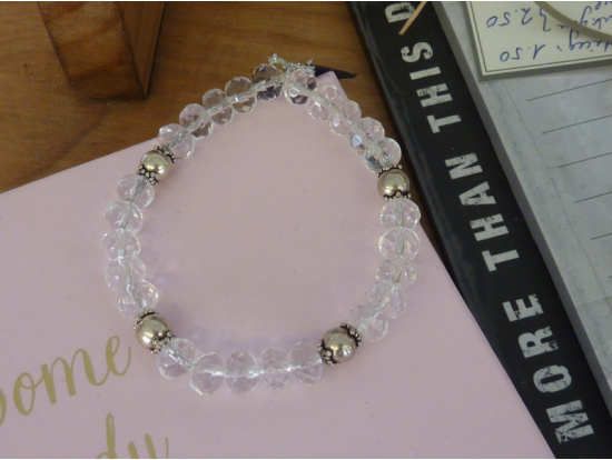 Bergkristall-Armband Button facettiert 