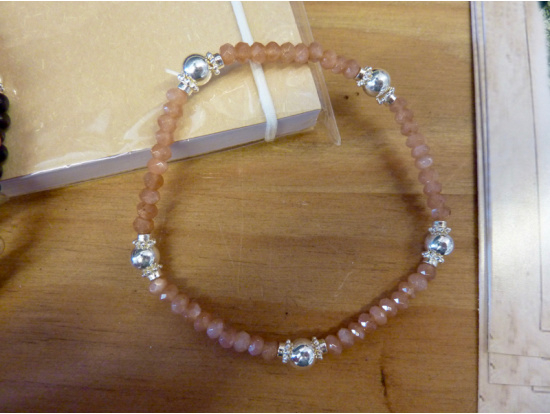 Mondstein-Armband, chocolate, 4mm Button-Schliff