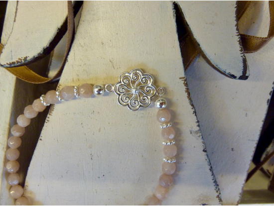 Mondstein-Armband mit Silberblume