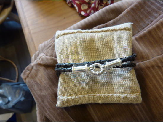 Leder-Armband 3-reihig, grau, mit 3 Silberteilen